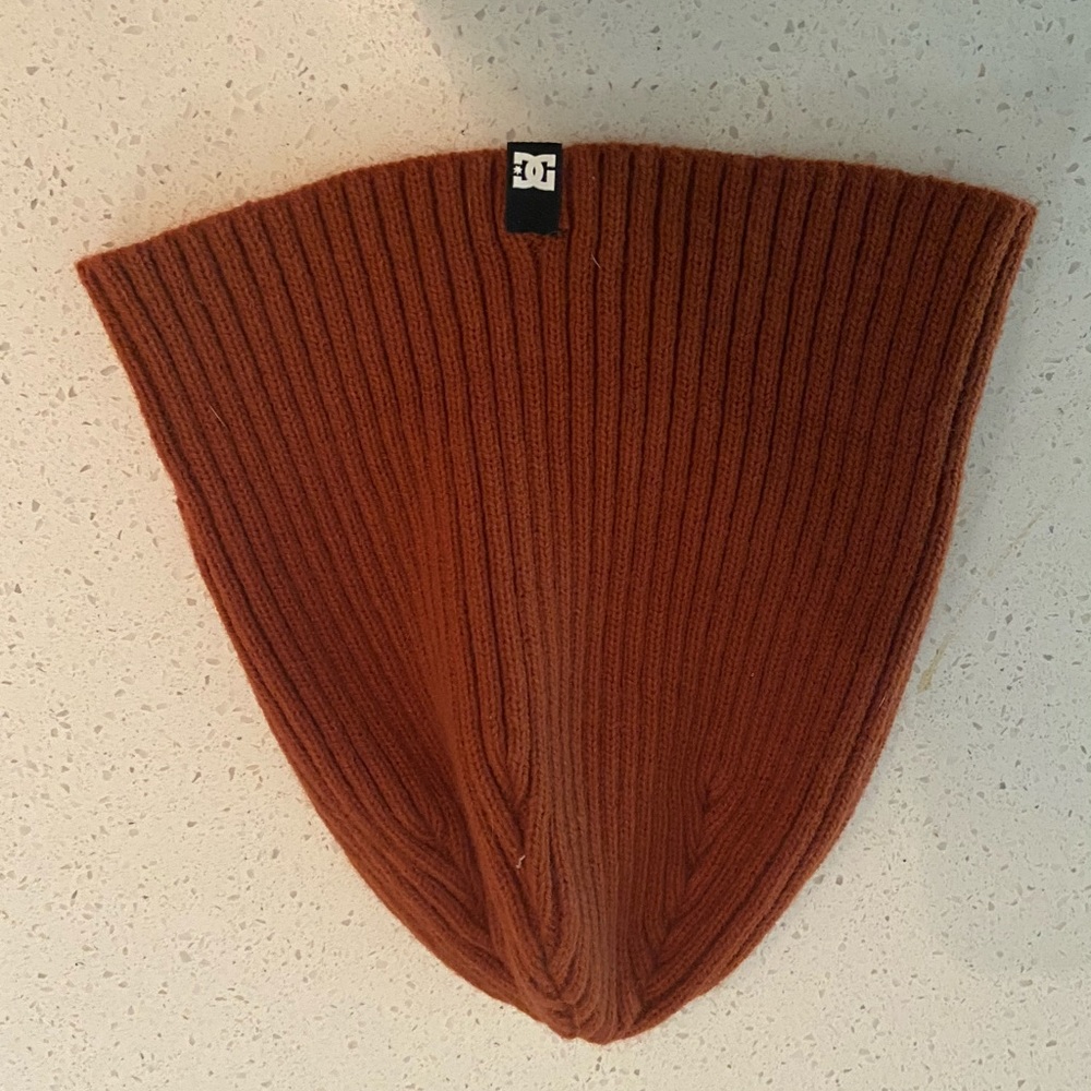 DC shoe co toque beanie